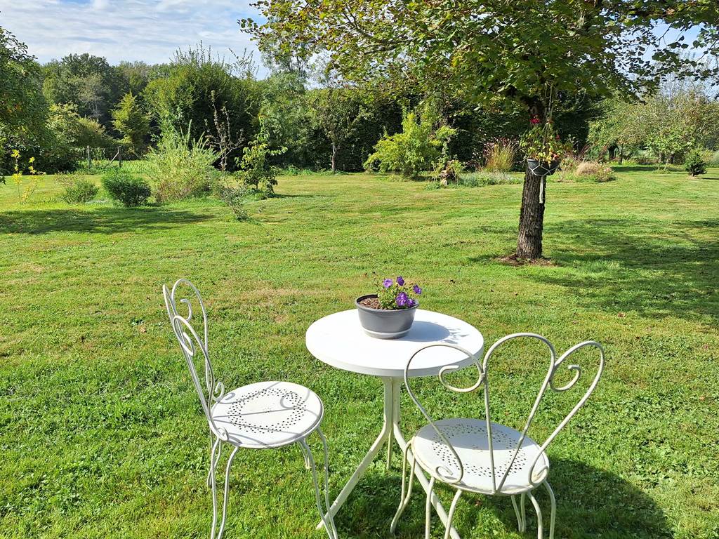 Cheve^che Jardin 1  20240907_151613