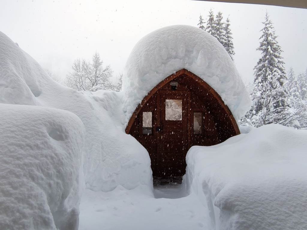 Le sauna sous la neige