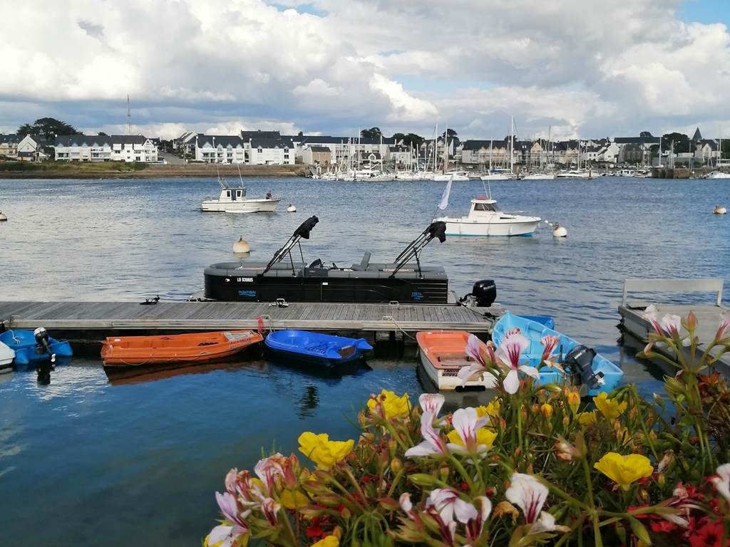 plouhinec-bateau-fleur-privatisation-balade-morbihan-luxe-vacances-bretagne