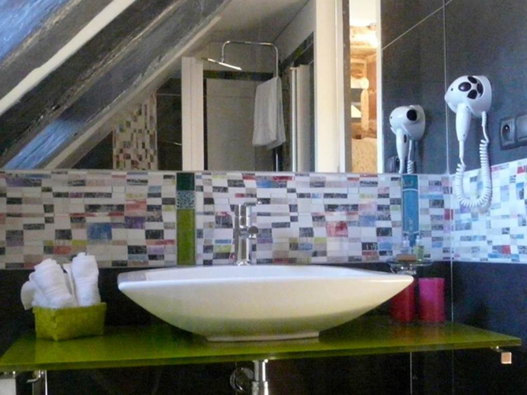 salle+de+bain+chambre+salut+l'artiste6
