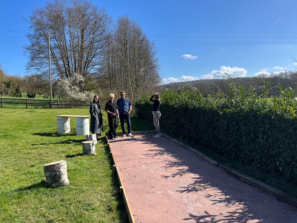 Pétanque au gîte Le Point de Vie