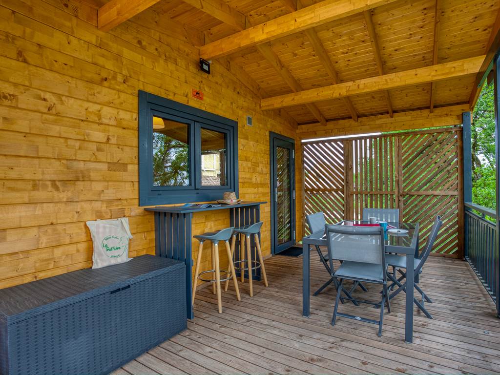 Terrasse chalet Montignac