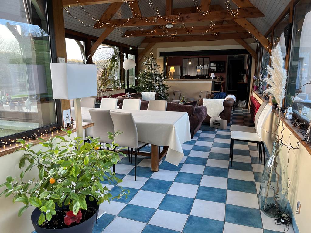 Véranda gîte 10 - 14 personnes en Normandie