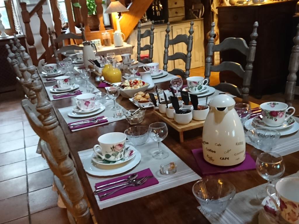 petit déjeuner à l'intérieur