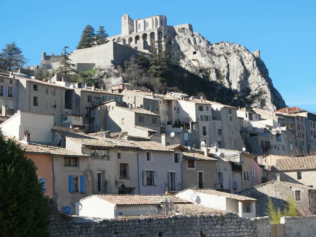 Gréoux château1-k