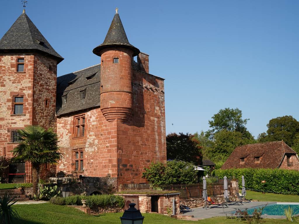 Château de Vassinhac Collonges la rouge piscine