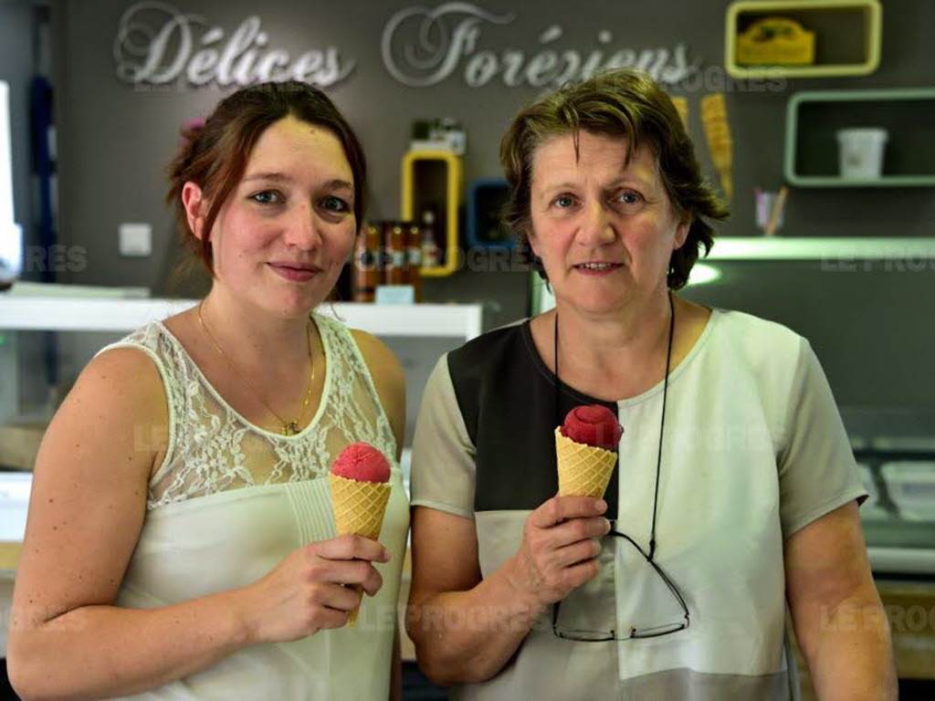 Julie et Geneviève GIRAUD, ce sont elles qui vous régalent avec leurs fameuses glaces