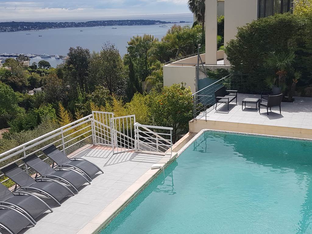 provence riviera location villa vue mer piscine