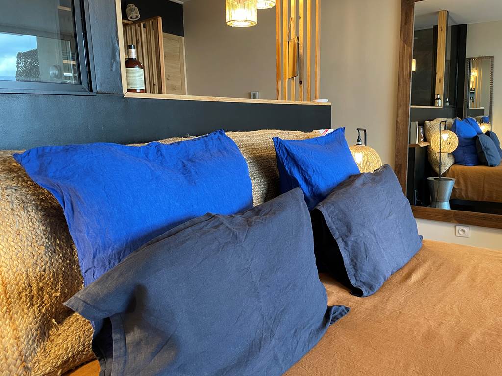 F43D2C20-A160-4ADD-9D45-A5A31748A24C