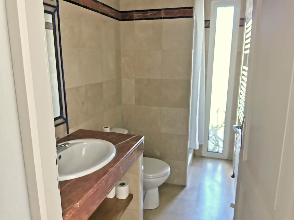 provence riviera location villa vue mer piscine 6 salles de bains