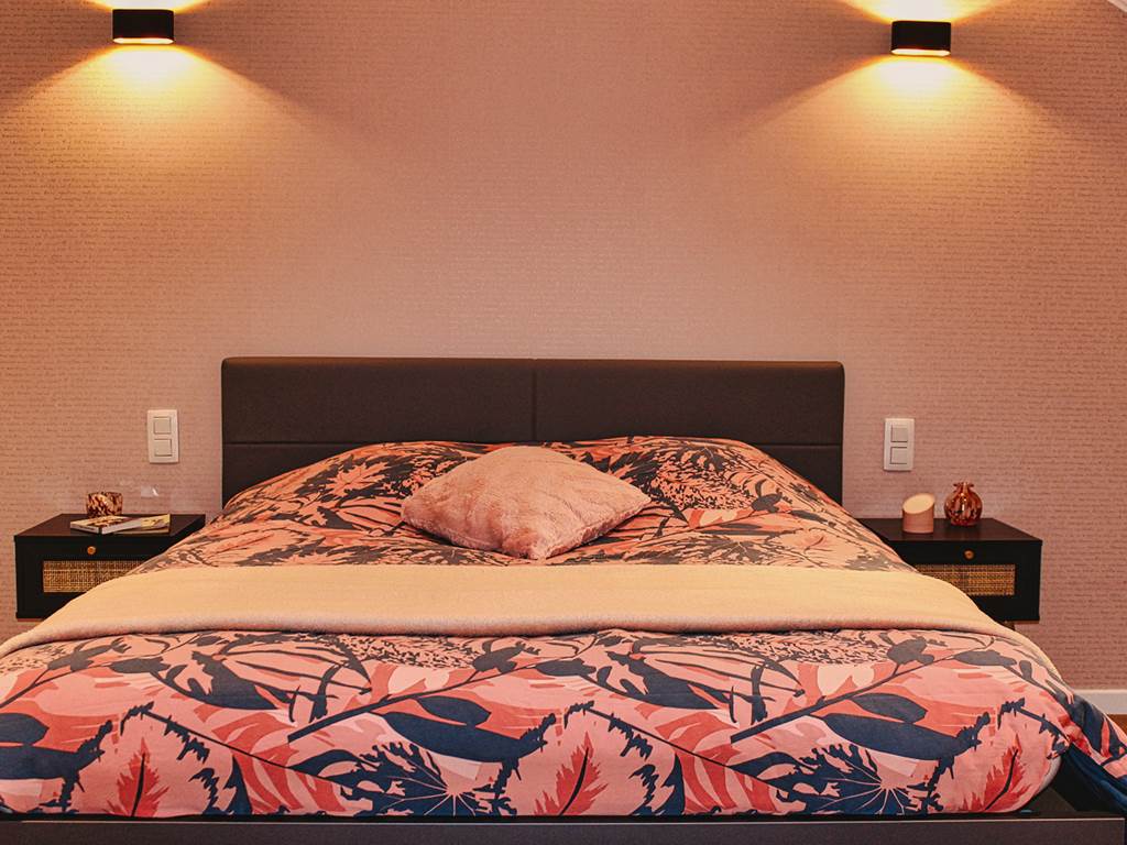 Lit-Chambre- Eglantine-Le Relais de Lou