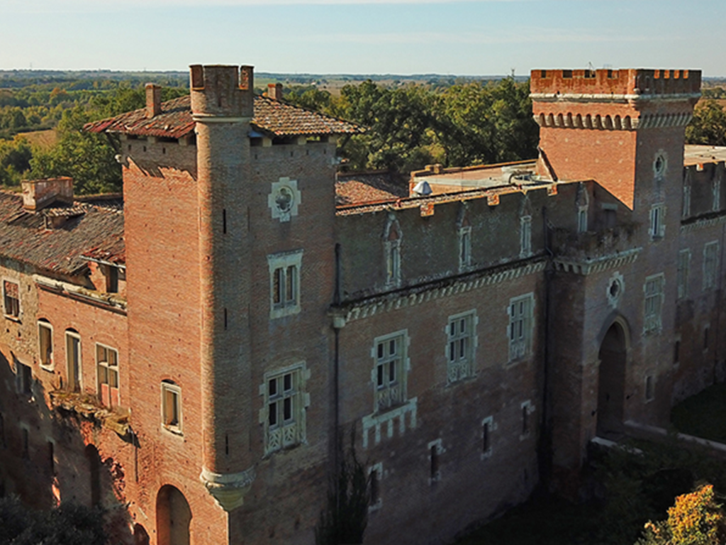 HÔTEL CHÂTEAU DE TERRIDES - extérieur