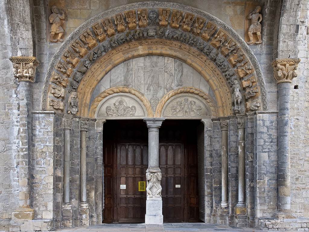 Cathedrale_Sainte-Marie_Oloron_portail