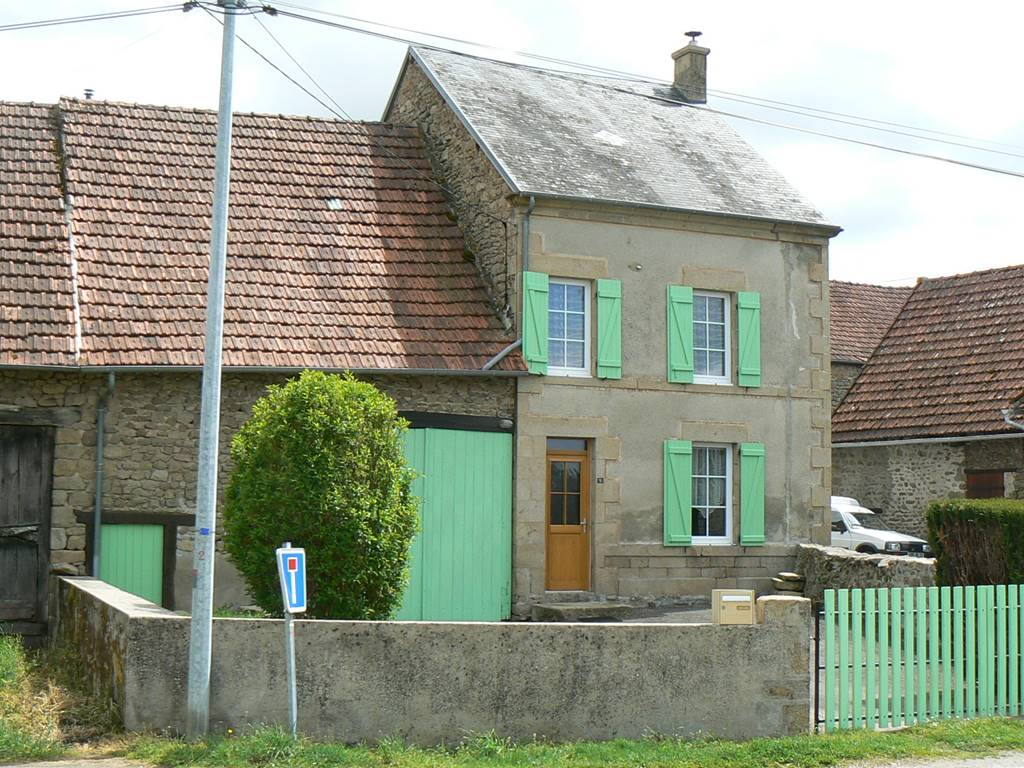 cour sécurisée pour les enfants