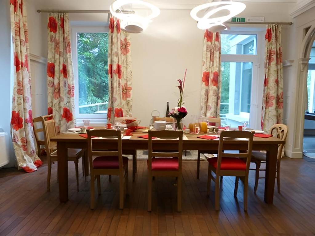 Les-Tilleuls-Bed-Breakfast-a-Vielsalm-Salle-a-Manger
