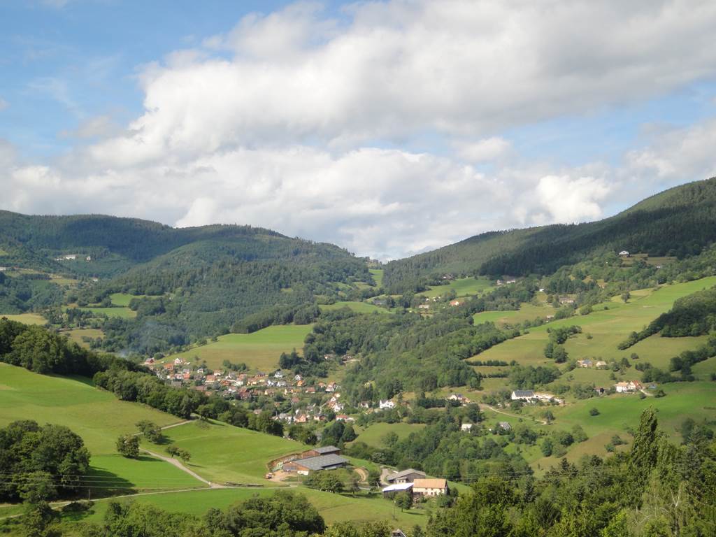 gîte La Haute Grange au dessus du village de Fréland