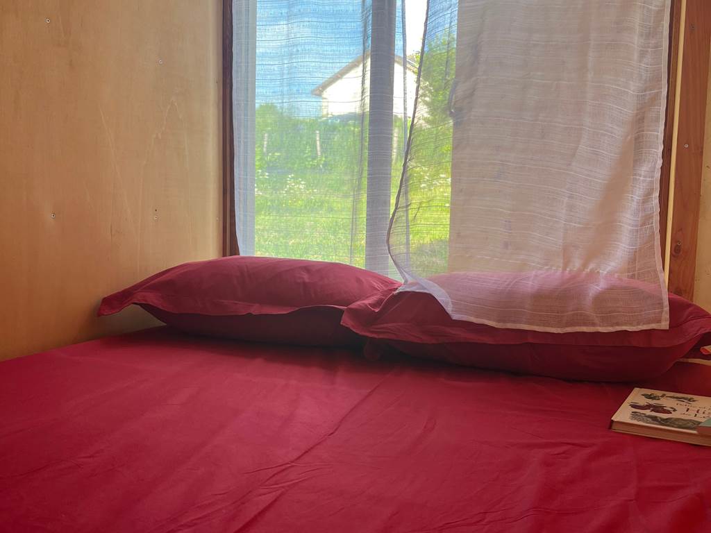 Couchage mezzanine rouge