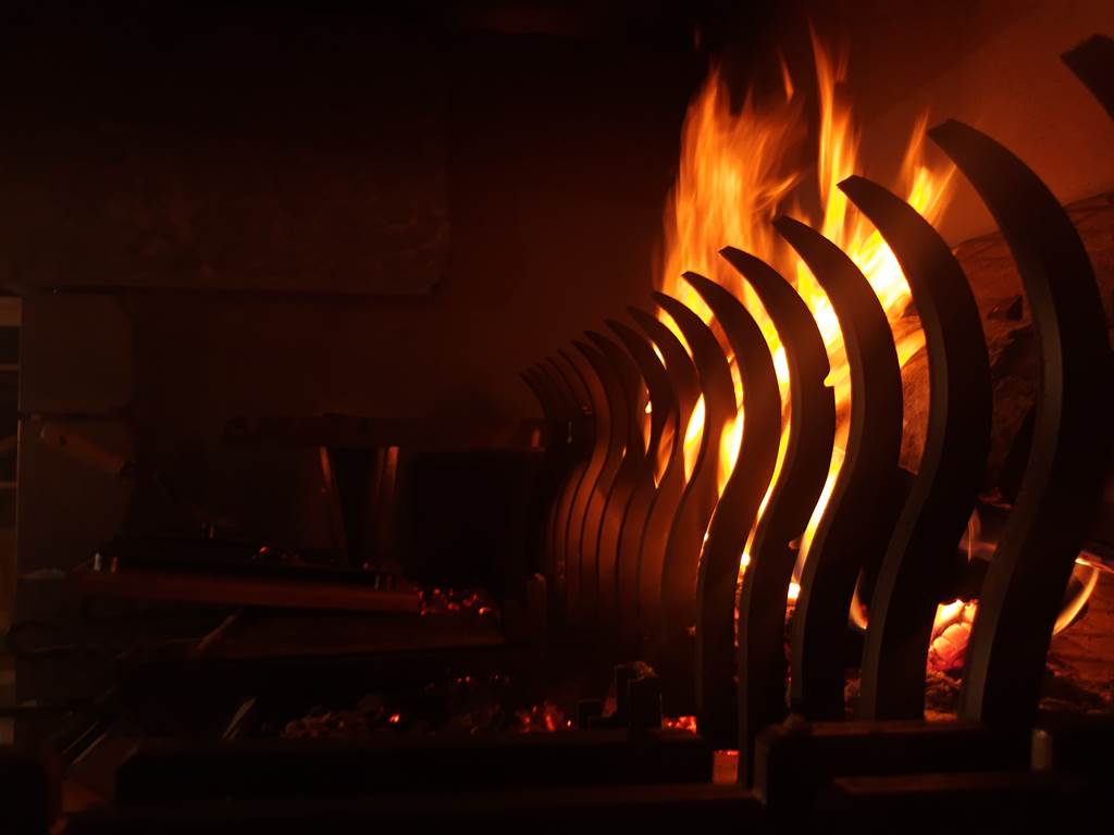 cuisine feu de bois grillades