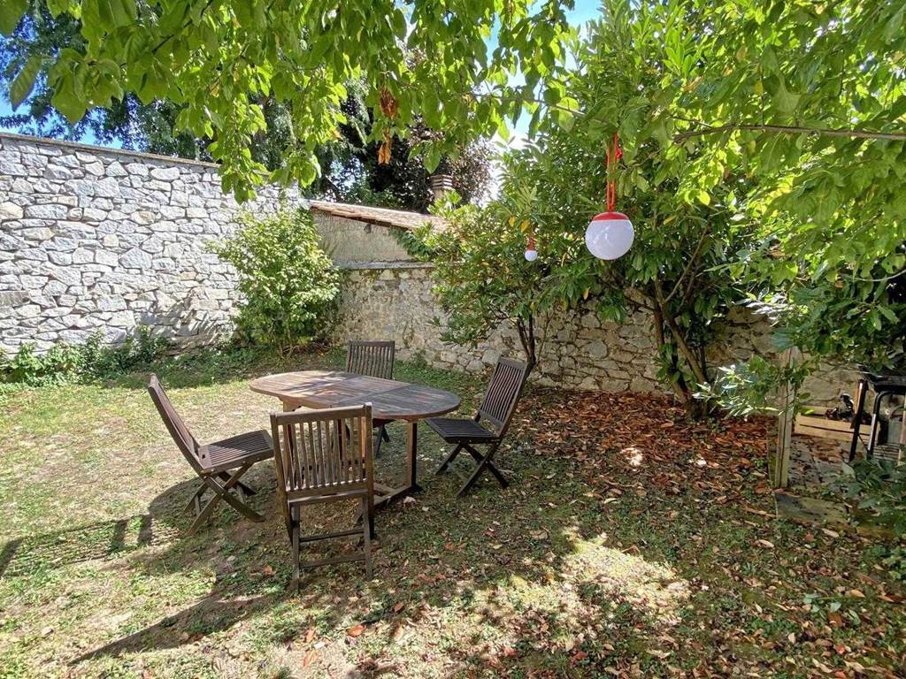 Jardin extérieur sans vis-à-vis