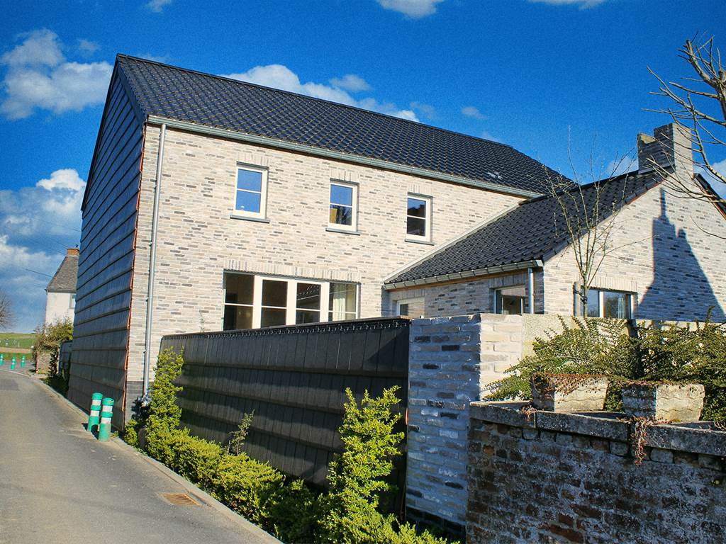 Le relais de Lou facade arrière