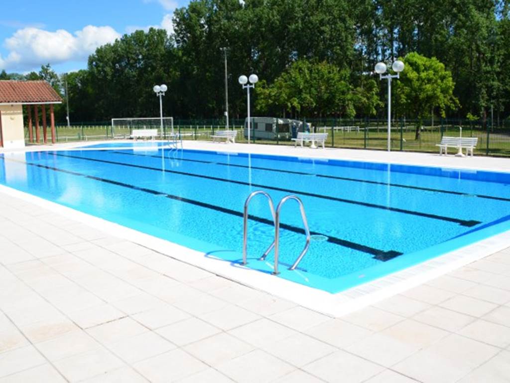 190218LesBergesDuCele_Bagnac_2Piscine