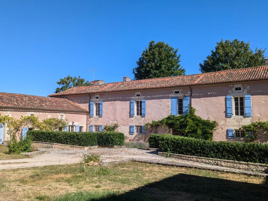 cour intérieure de la chartreuse