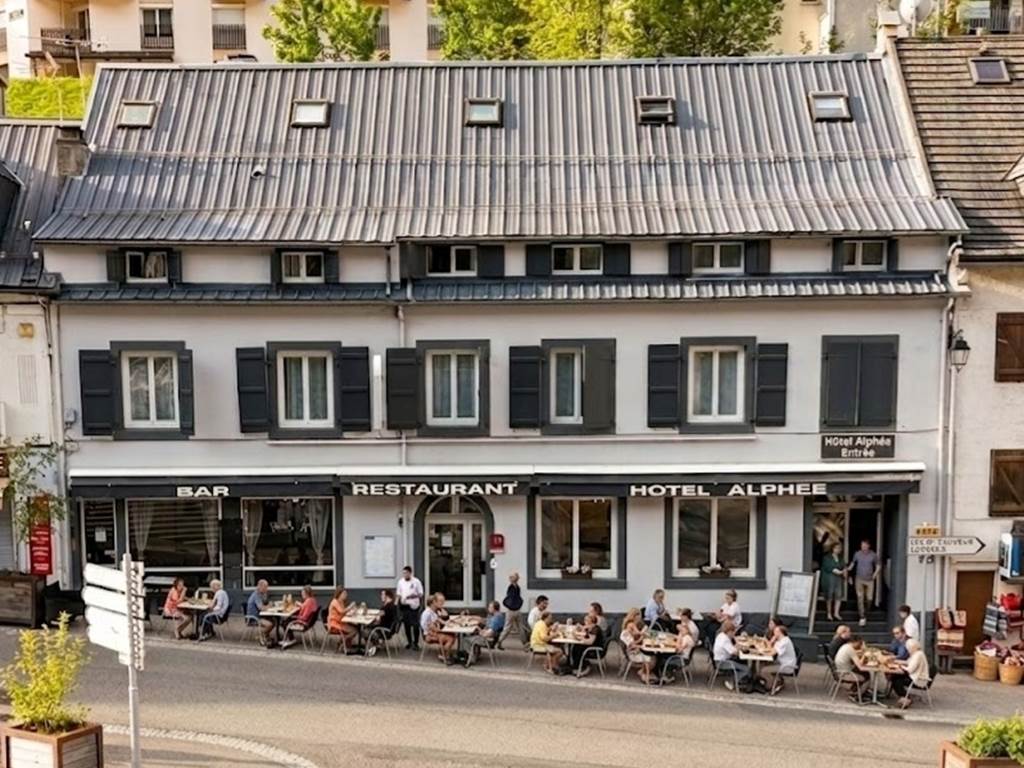 Hôtel Alphée - Barèges Tourmalet - Place Cinéma - Parking - Vue Haute