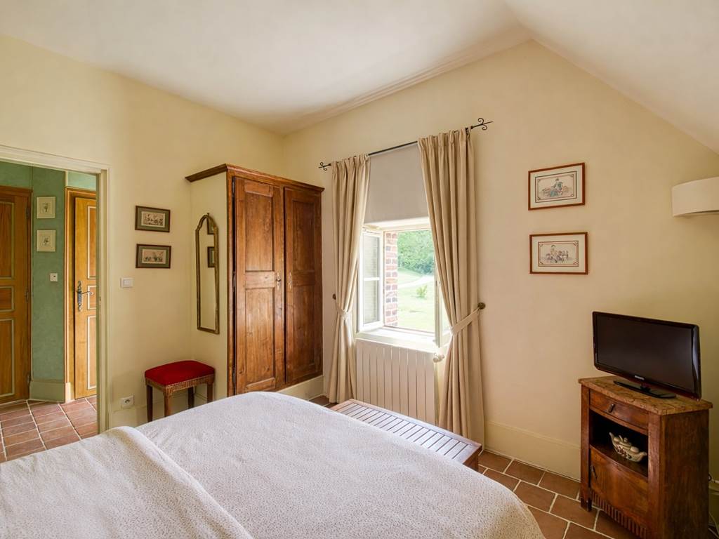 chambre-1er-etage-annexe-la-verrerie-d-ivoy