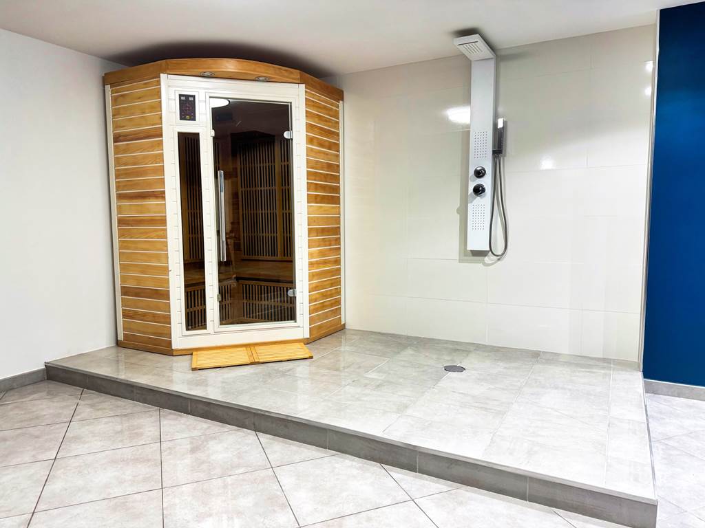 Sauna infrarouge privatif dans spa bien-être – Spa Le Magnolia