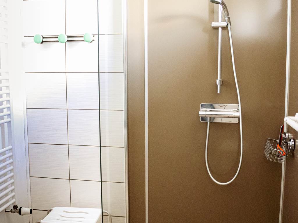 Salle de bain PMR   CHN°1