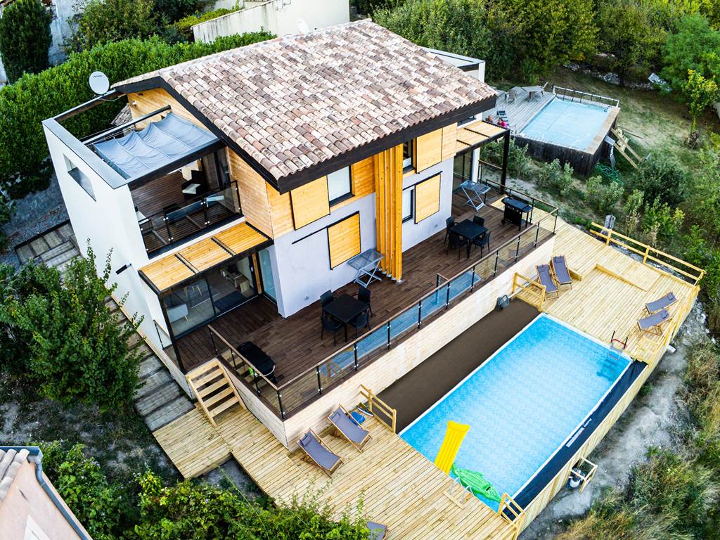 Gîte halte air et go -Barre des Dourbes 02 Vue d'ensemble