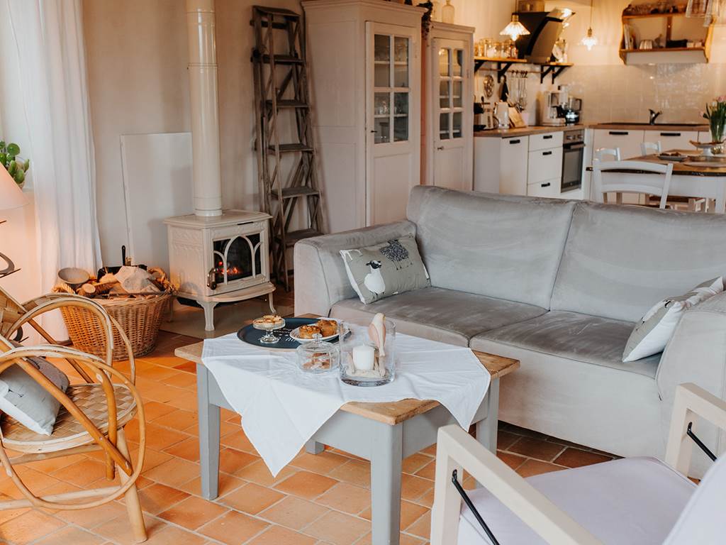 Nos gîtes de charme en Finistère offrent un havre de paix où confort et authenticité se rencontrent.