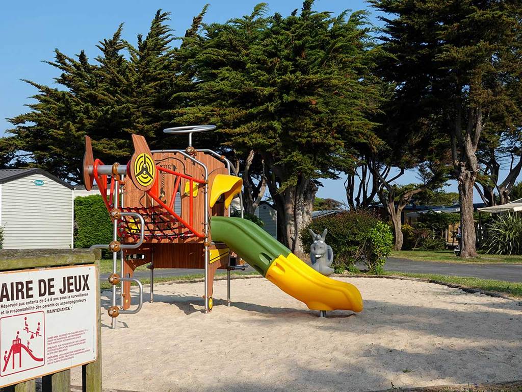 Jeux extérieurs pour enfants