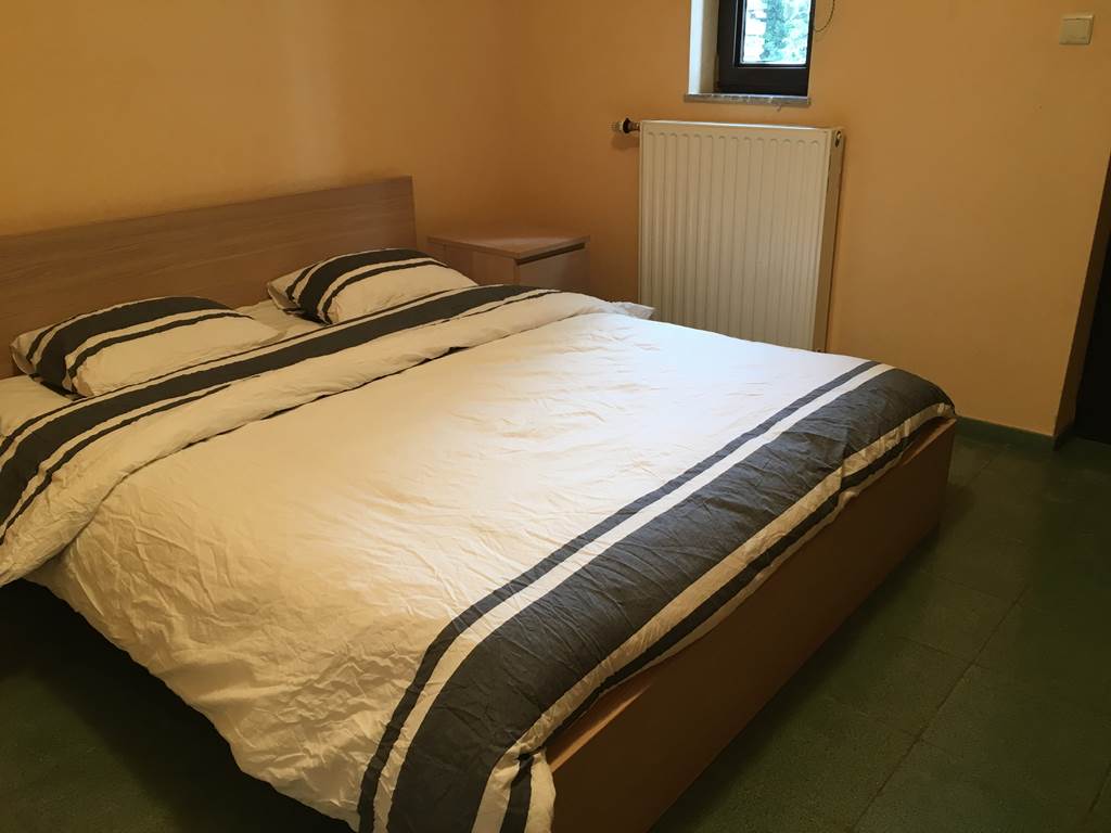 1.7. Rez-de-chaussée - la chambre