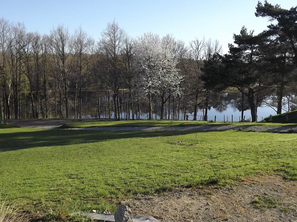 Gîte n°19G5382 "L'oustal du Lac" – SERVIERES LE CHATEAU