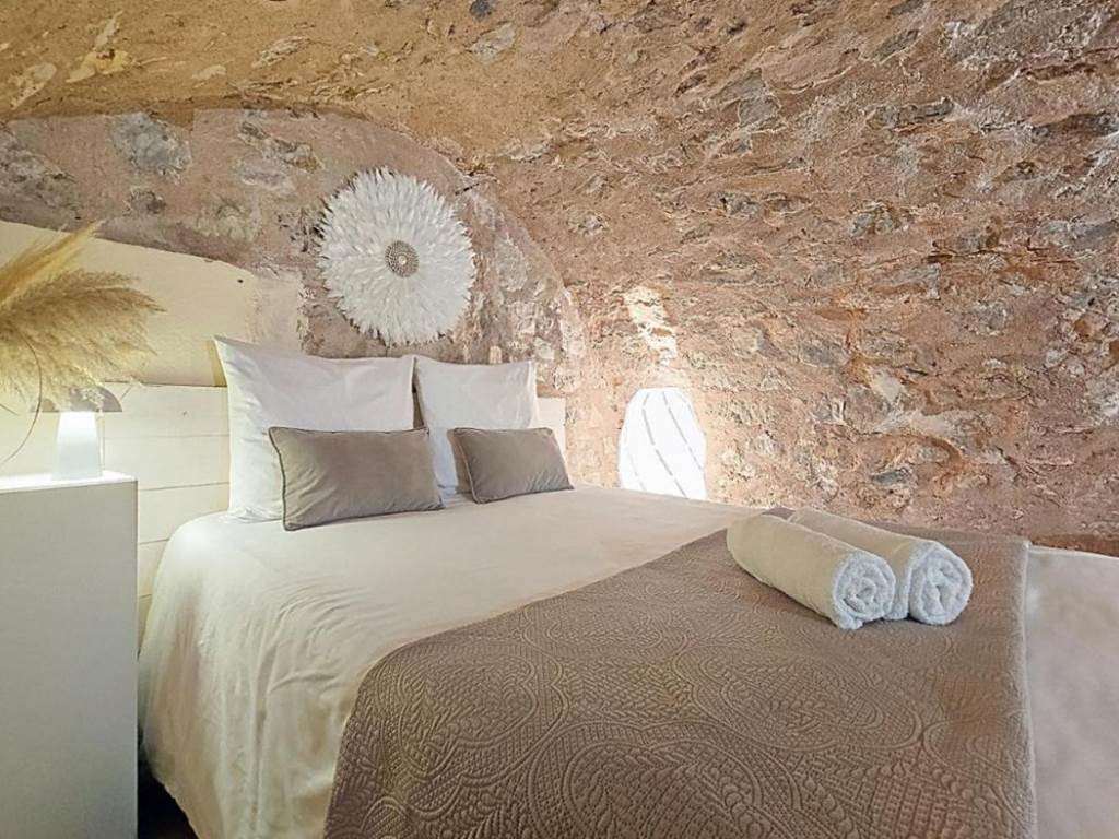 Chambre voutée en pierre