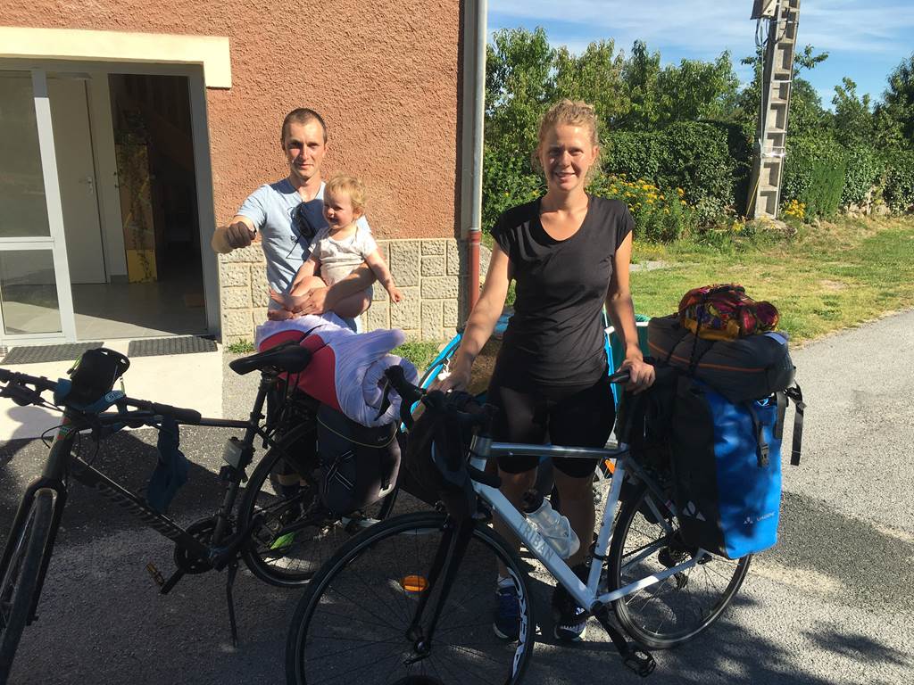 Véloroute en famille départ au matin