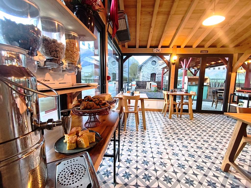 salle pdej Transhumance & cie