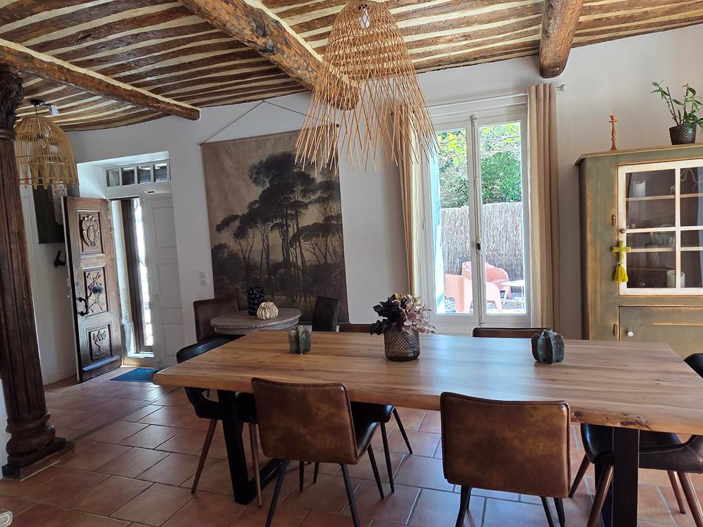 SALLE A MANGER