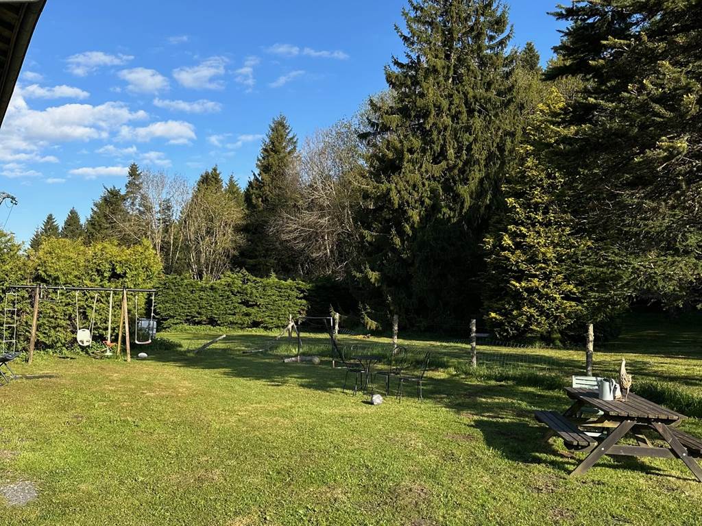 Gîtes Moréno Puy-de-Dôme Proche Vulcania Auvergne Sancy Tourisme Location de vacances Ski Montagne Lacs Volcans VTT randonnées