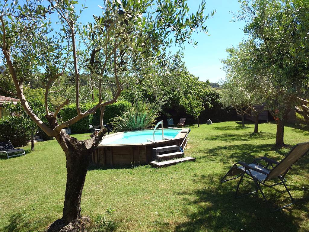 Cigaleo chambres d'hôtes Carnoules Var jardin