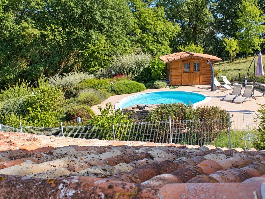 La piscine et son environnement,