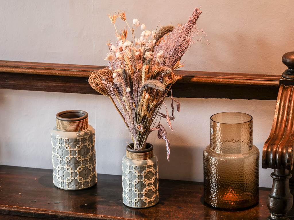 Gi^te Maud Neuprez. 10-25 BOOKING HD-97