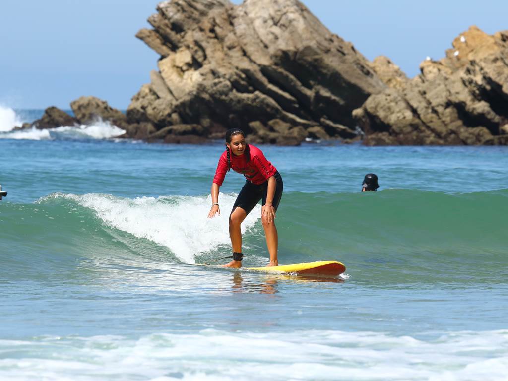 cours de surf à biarritz