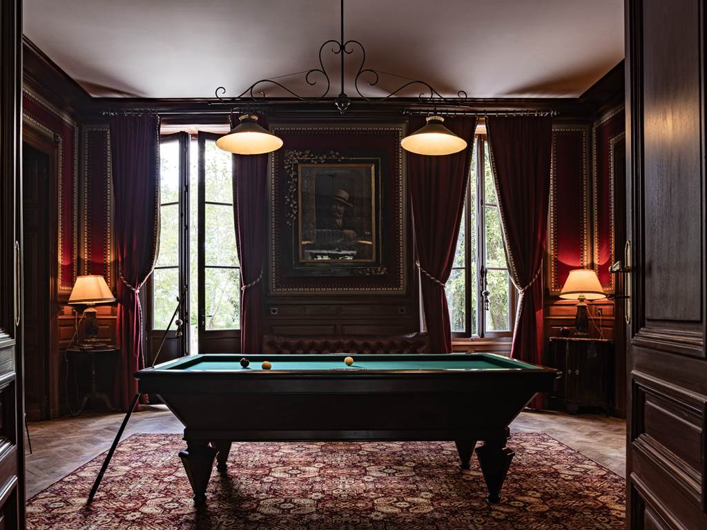 Château Sénéjac - Le Pian Médoc - Chambres d'hôtes - billard