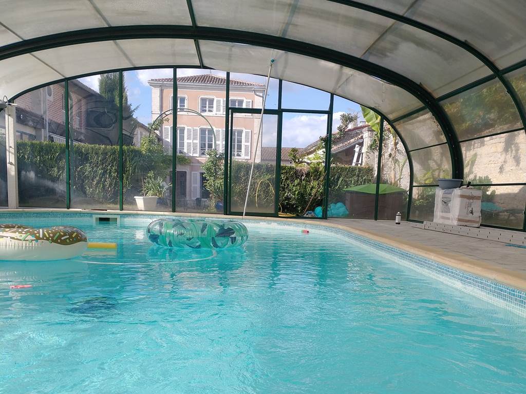 CHAMBRES-D'HÔTES-LE-PUITS-SAINTE-CLAIRE-Piscine