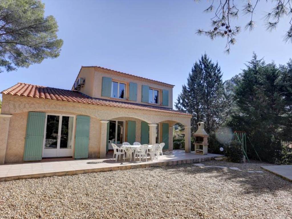 terrasse arrière plein sud