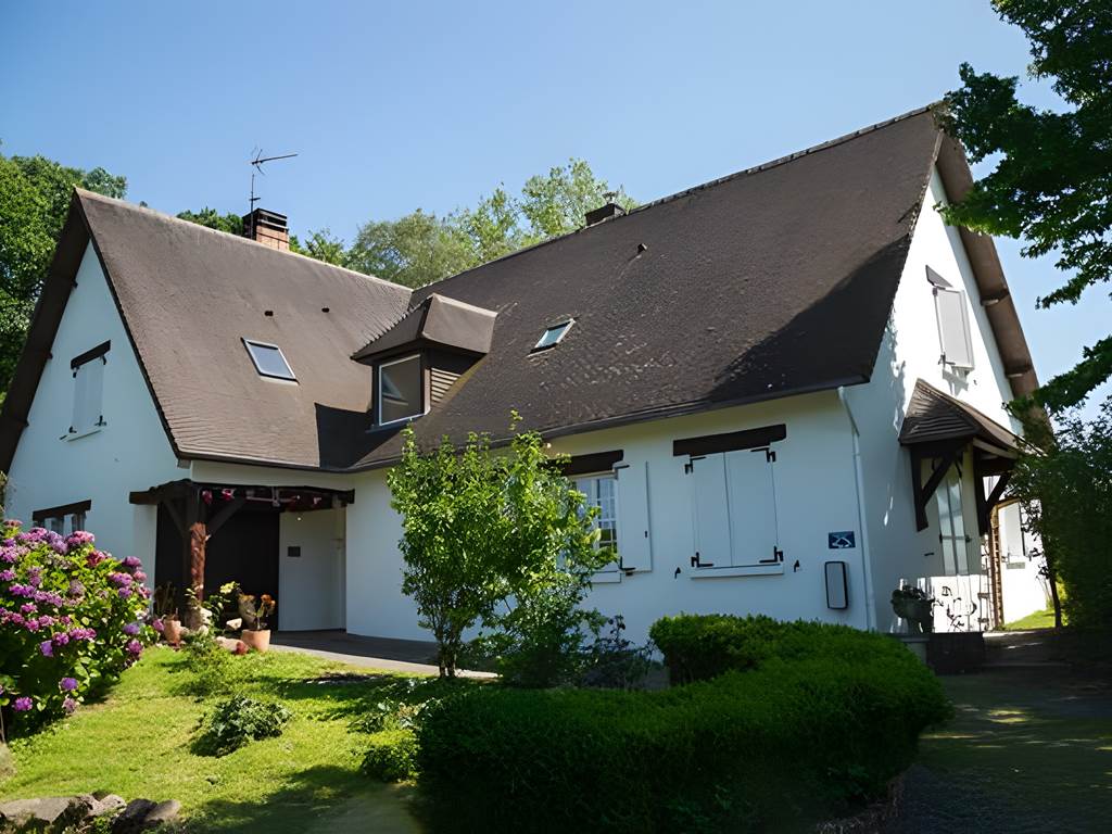 Belle-propriété-bed-and-breakfaste-saultchevreuil-villedieu