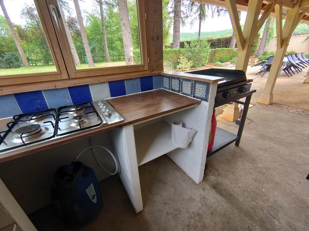 Domaine La Buissière "Le Gîte" Cuisine d'été