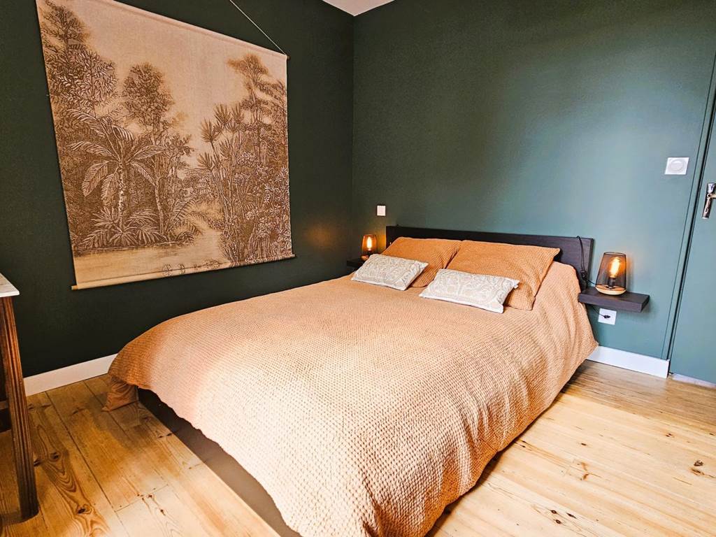 Gîte n°19G3131 "La Maroussie" – SALON LA TOUR